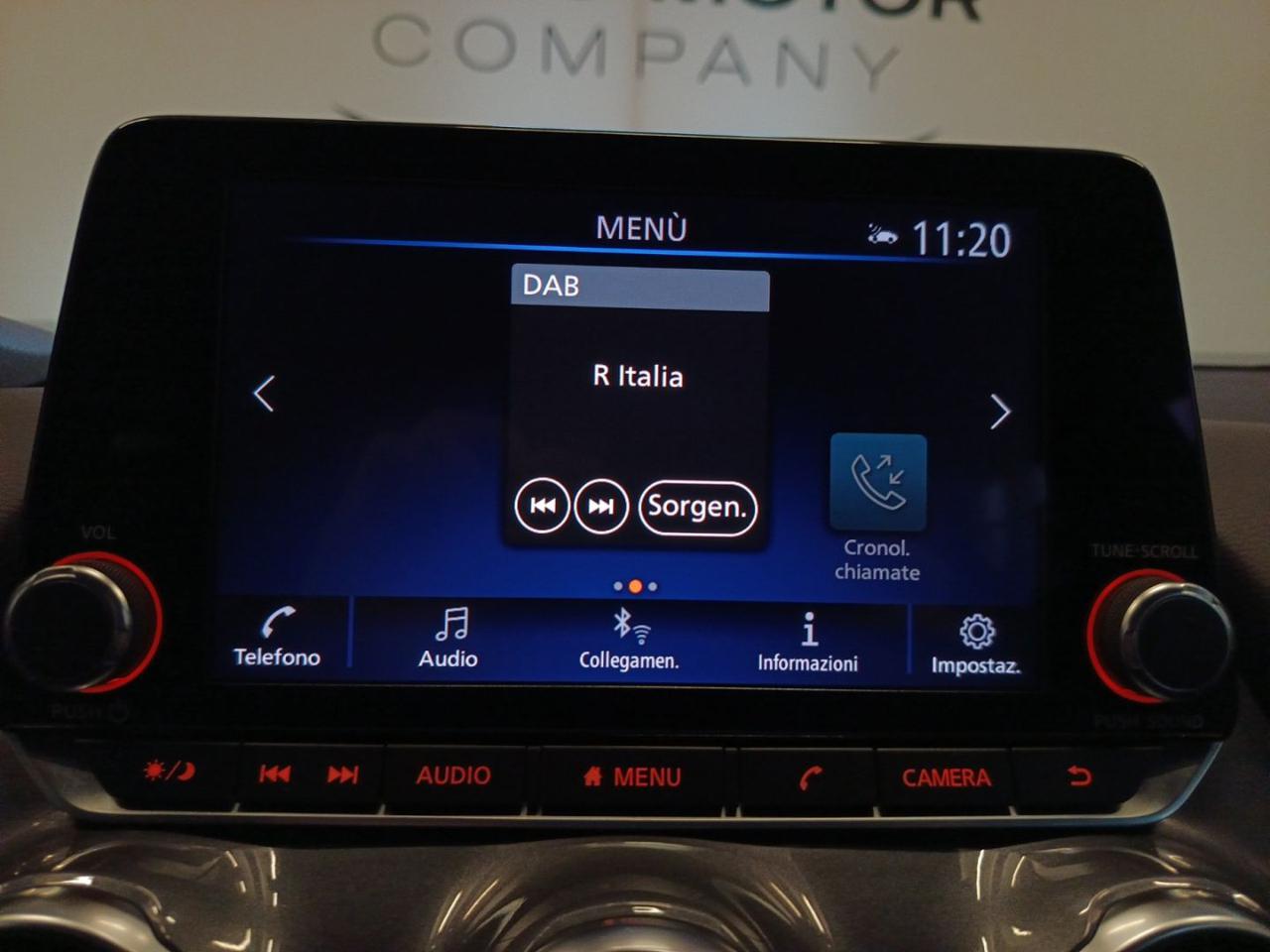 NISSAN Juke 1.6 HEV N-Connecta - 16