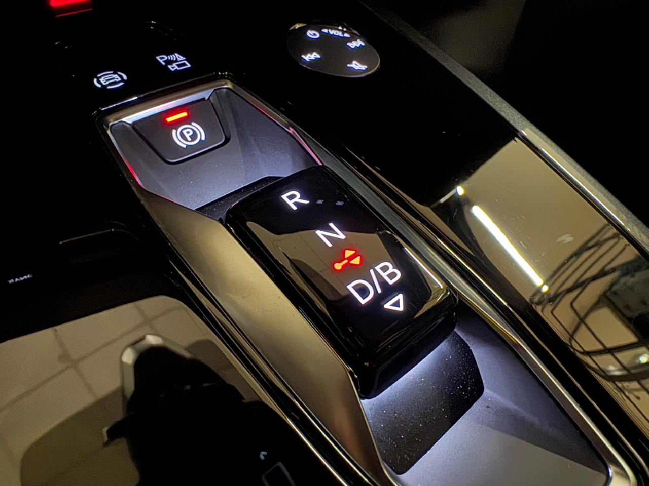 AUDI Q4 e-tron Q4 SPB 40 e-tron S line edition - 24