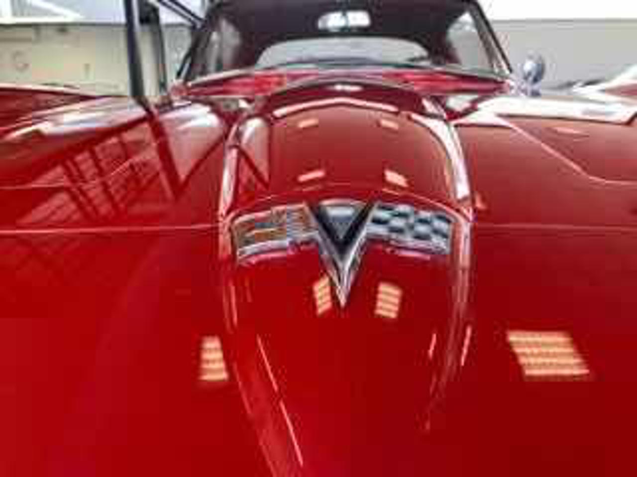 CORVETTE C2 STING RAY COUPE - 20