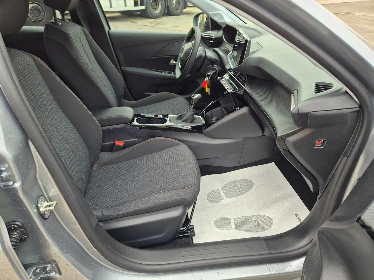 PEUGEOT 208 PureTech 100 Stop&Start 5 porte Business - 11