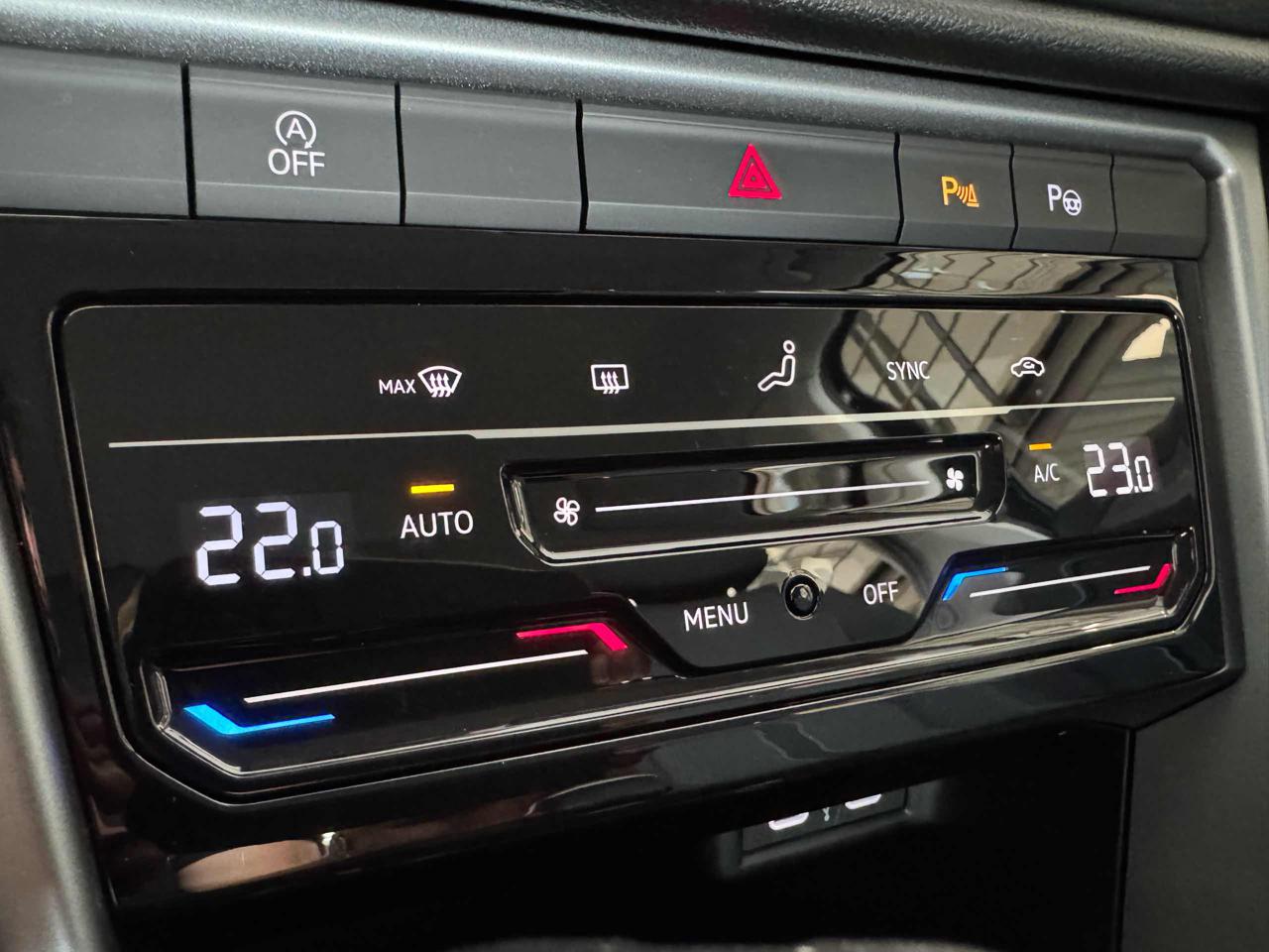 VOLKSWAGEN T-Roc 1.0 TSI Life - 15