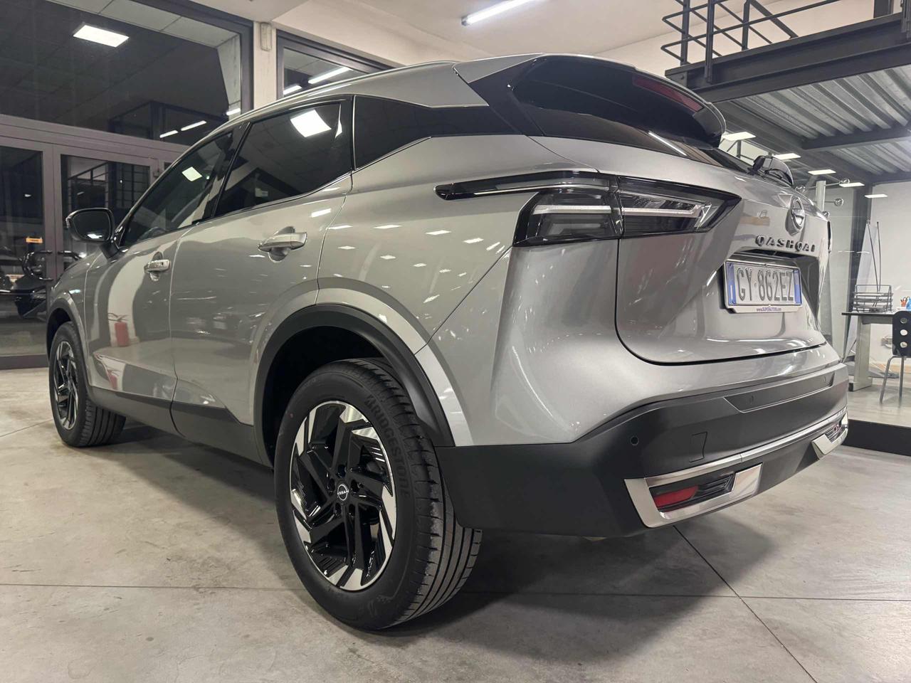 NISSAN Qashqai MHEV 158 CV Xtronic N-Connecta - 4