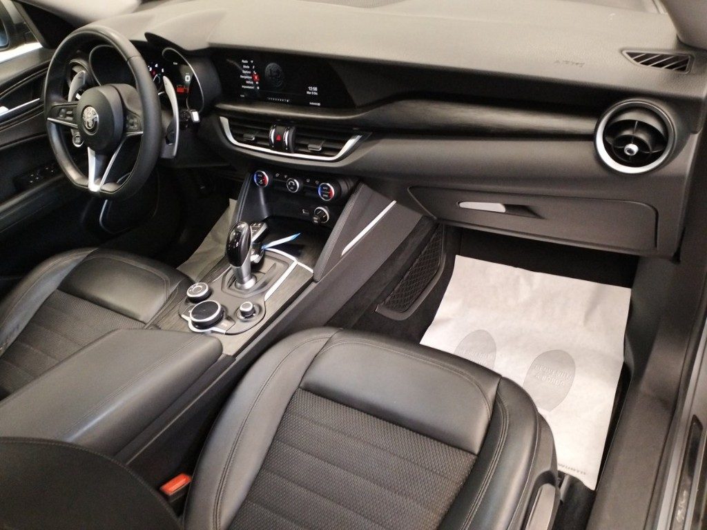 ALFA ROMEO Stelvio 2.2 Turbodiesel 180 CV RWD Super - 16