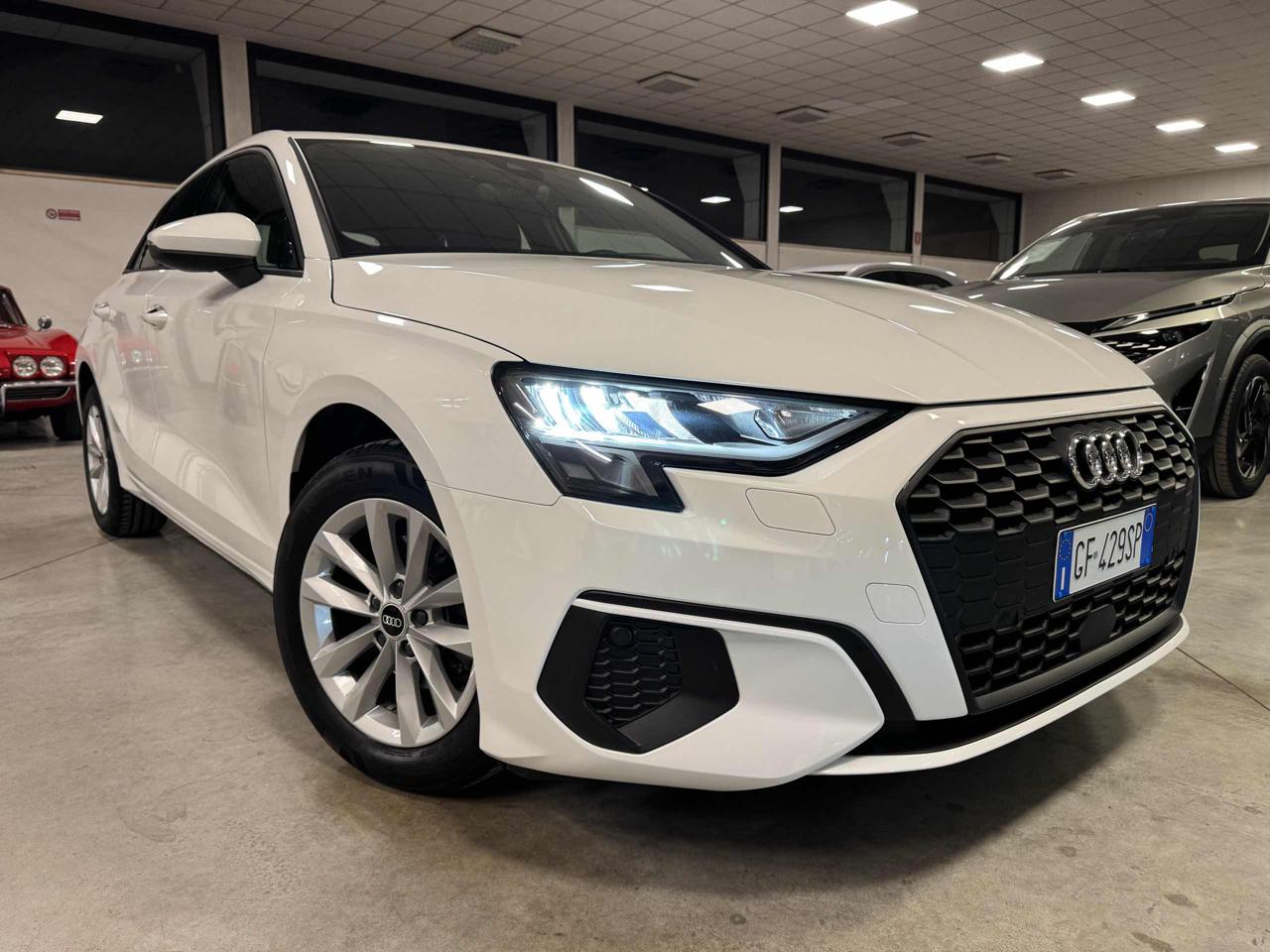 AUDI A3 SPB 30 g-tron S tronic Business - 3