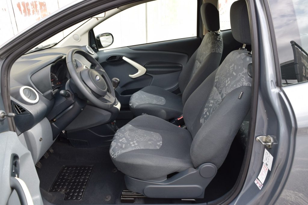 FORD Ka+ 1.2 8V 69CV - 7