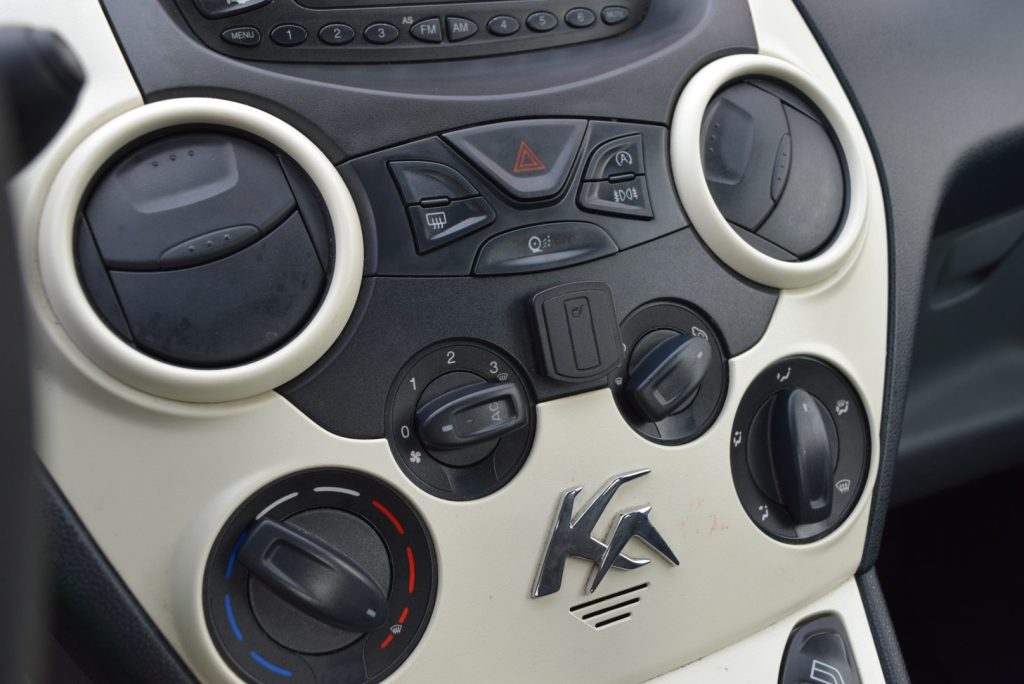 FORD Ka+ 1.2 8V 69CV - 16