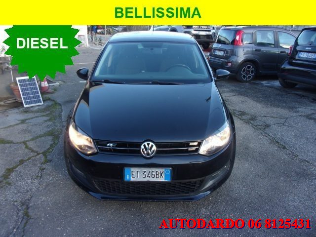 VOLKSWAGEN Polo Nero pastello