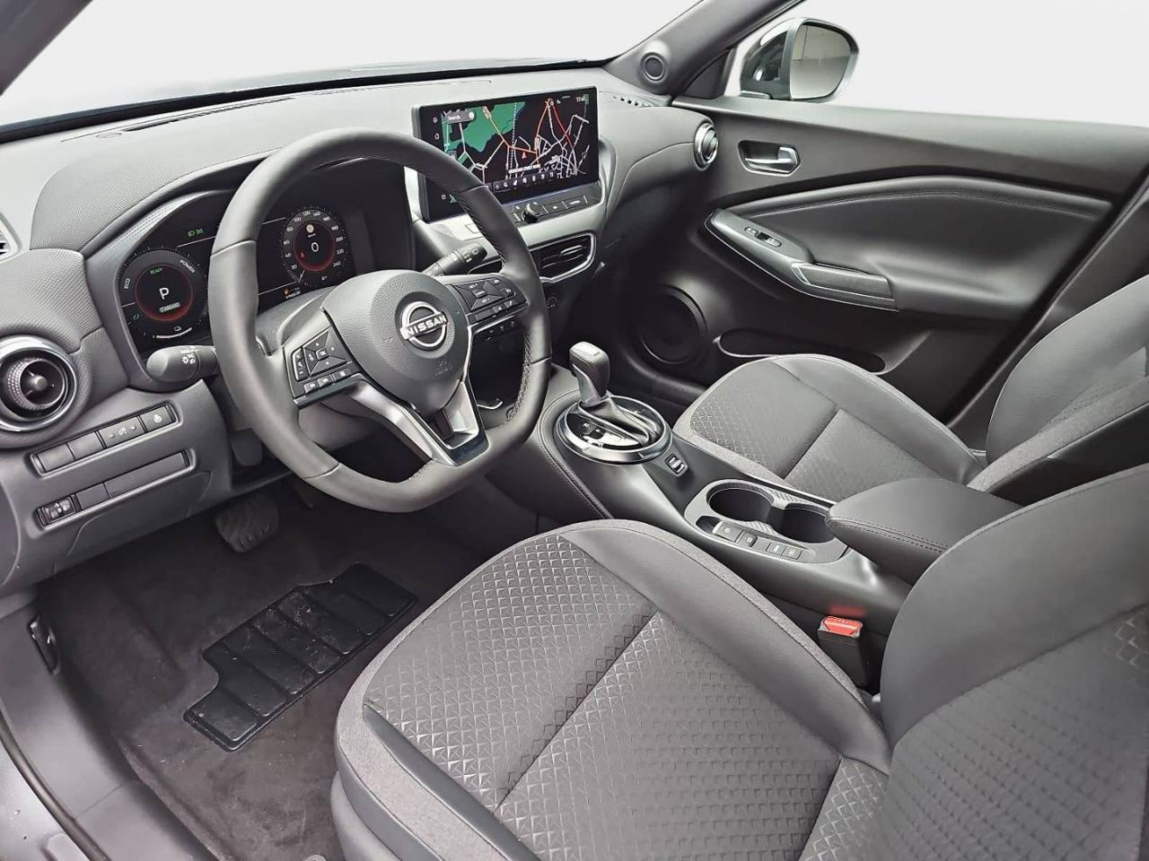 NISSAN Juke 1.6 HEV N-Connecta - 13