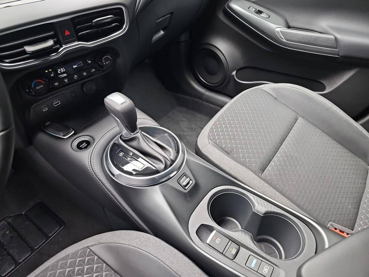 NISSAN Juke 1.6 HEV N-Connecta - 5