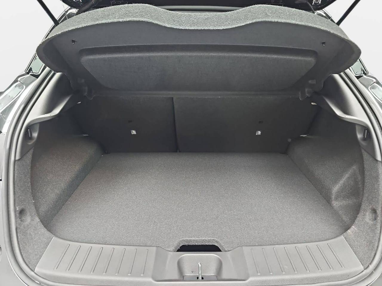 NISSAN Juke 1.6 HEV N-Connecta - 16