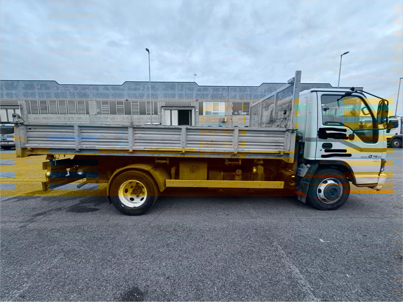 ISUZU Ribaltabile   NQR 75 Q - 6