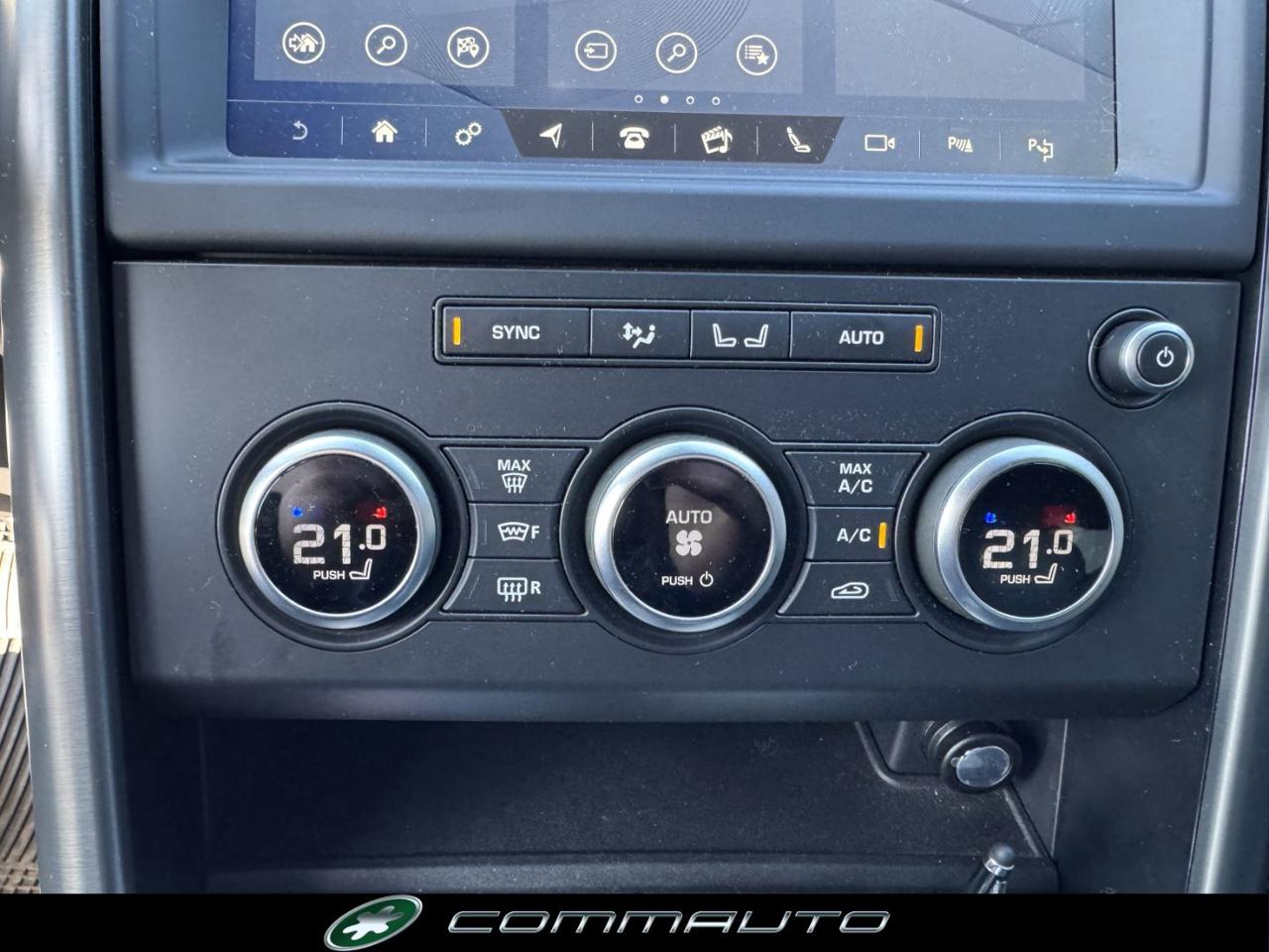 LAND ROVER Discovery 3.0 SDV6 306 CV Landmark Edition - 20