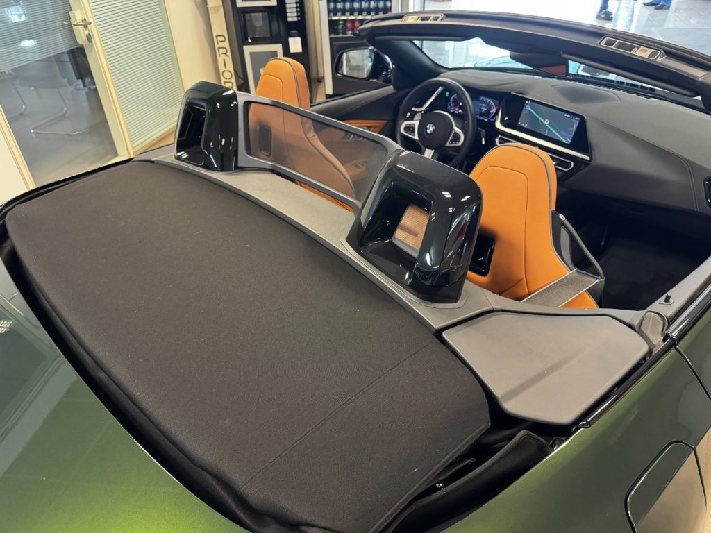 BMW Z4 sDrive20i Msport+19+SANRENO GREEN+10.900KM - 17