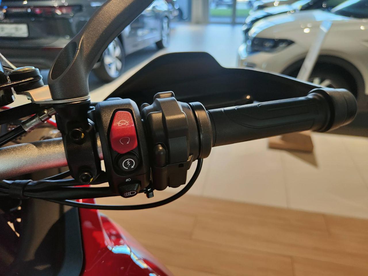 DUCATI Multistrada 950 V2 S TRAVEL MY 2025 - 9