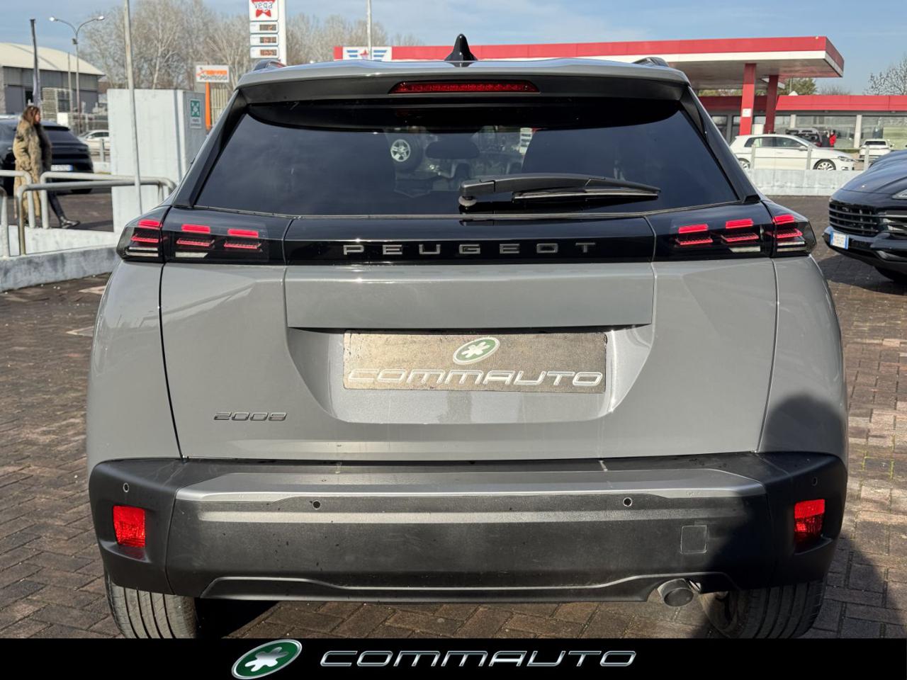 PEUGEOT 2008 PureTech 100 S&S Allure - 5