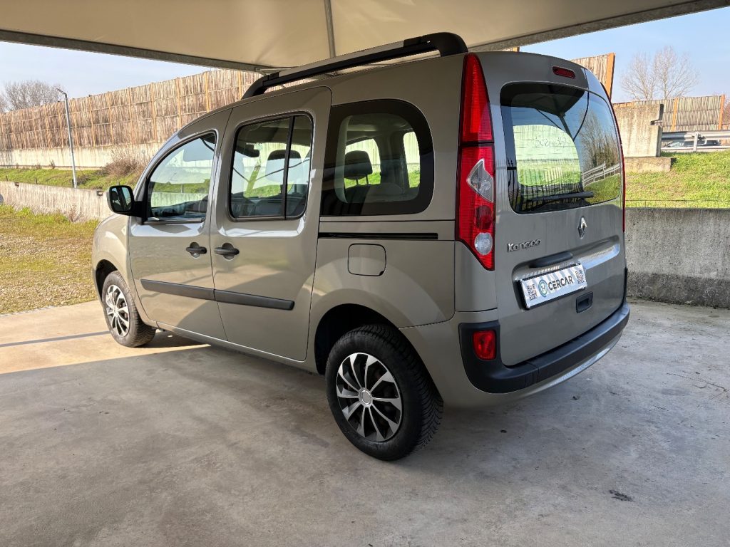 RENAULT Kangoo 1.6 105CV 5 porte Dynamique OK NEOPATENTATI - 4