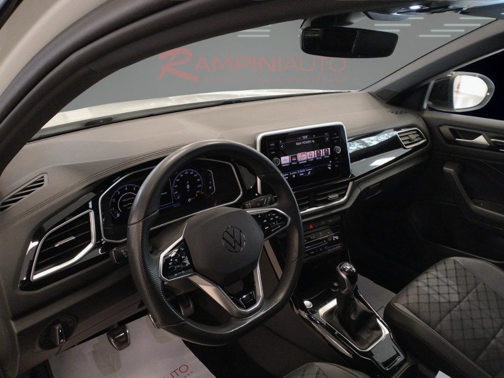VOLKSWAGEN T-Roc 1.0 TSI R-Line Km 13.000 Pronta Consegna - 15