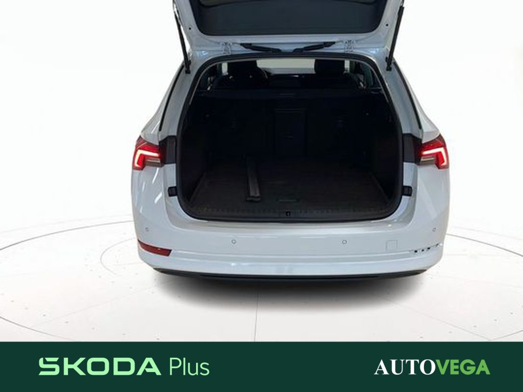 SKODA Octavia wagon 2.0 tdi evo executive 115cv dsg - 20