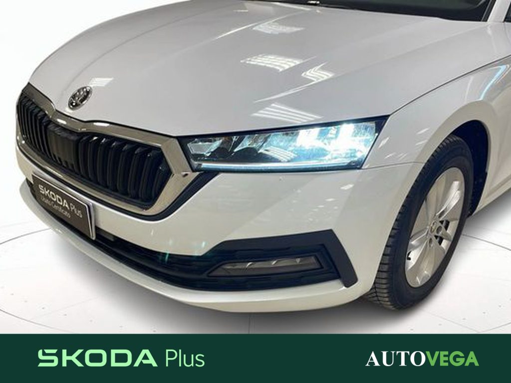 SKODA Octavia wagon 2.0 tdi evo executive 115cv dsg - 22
