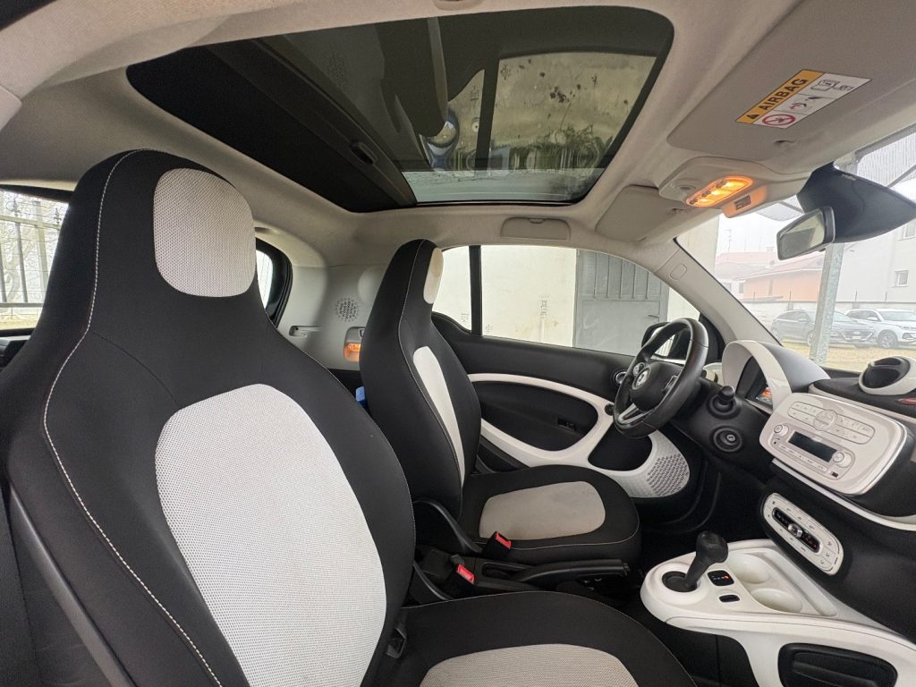 SMART ForTwo 70 1.0 twinamic AUTOMATICA OK NEOPATENTATI - 11