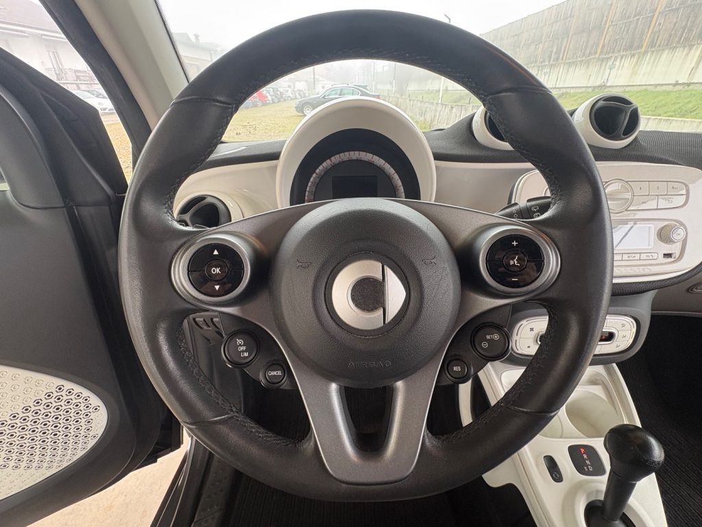 SMART ForTwo 70 1.0 twinamic AUTOMATICA OK NEOPATENTATI - 12