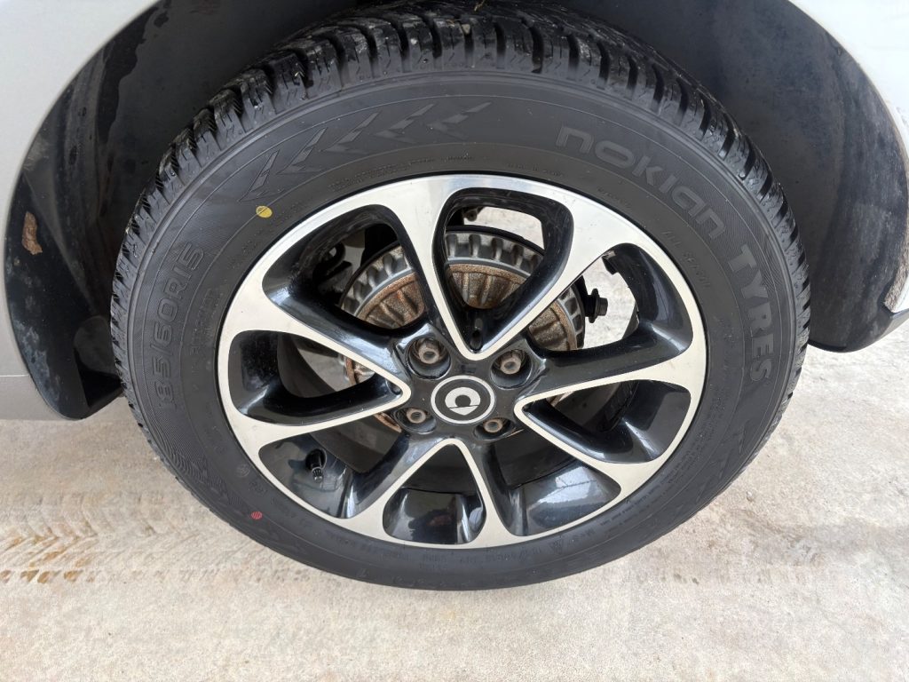 SMART ForTwo 70 1.0 twinamic AUTOMATICA OK NEOPATENTATI - 30