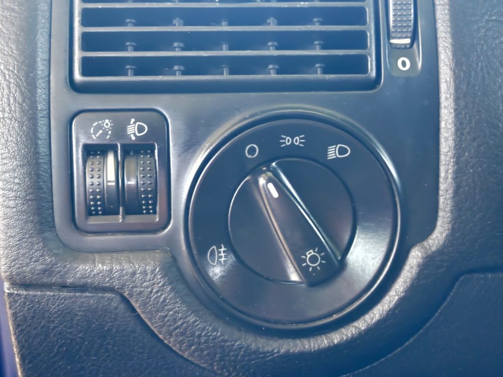 VOLKSWAGEN Golf 1.6 5P 1 PROPR OK NEOP GANCIO TRAINO BLUETHOOT - 18