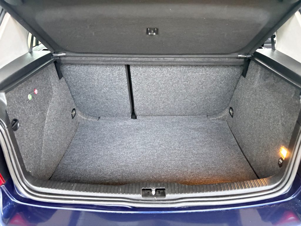 VOLKSWAGEN Golf 1.6 5P 1 PROPR OK NEOP GANCIO TRAINO BLUETHOOT - 24