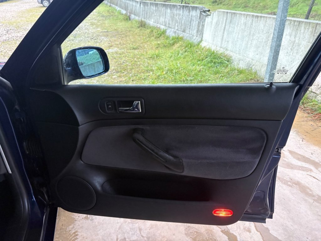 VOLKSWAGEN Golf 1.6 5P 1 PROPR OK NEOP GANCIO TRAINO BLUETHOOT - 26