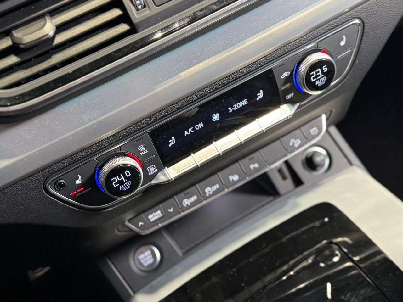 AUDI Q5 SPB 40 TDI quattro S tronic Identity Black - 17