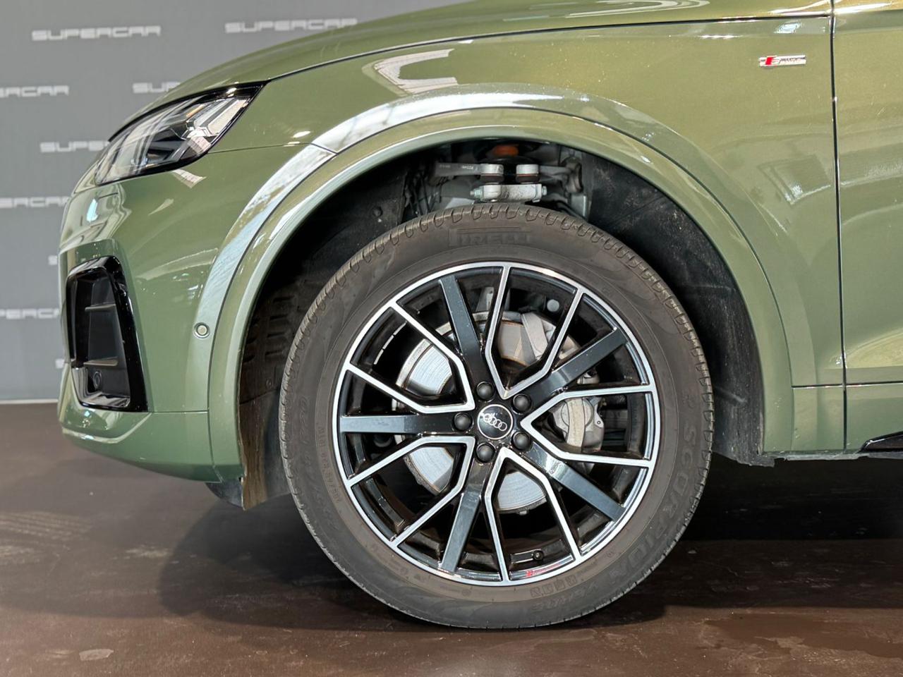 AUDI Q5 SPB 40 TDI quattro S tronic Identity Black - 8