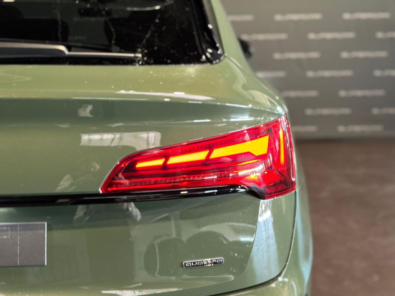 AUDI Q5 SPB 40 TDI quattro S tronic Identity Black - 6