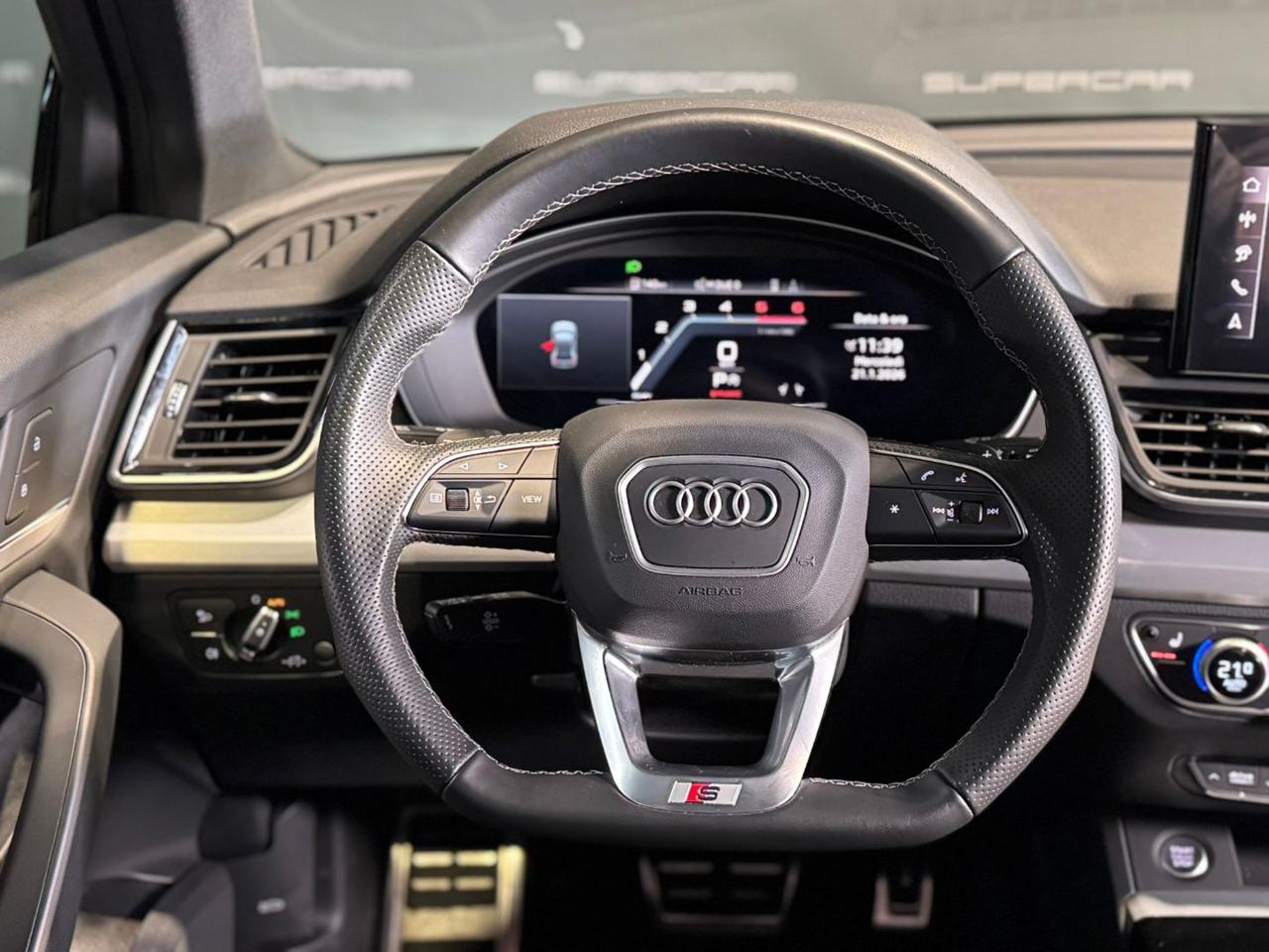 AUDI Q5 40 TDI 204 CV quattro S tronic Identity Black - 11