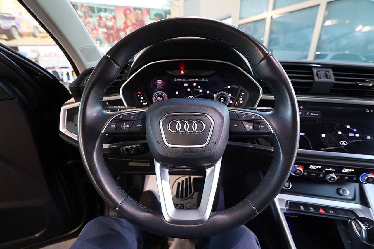 AUDI Q3 40 TDI Quattro S-Tronic S-Line - 21