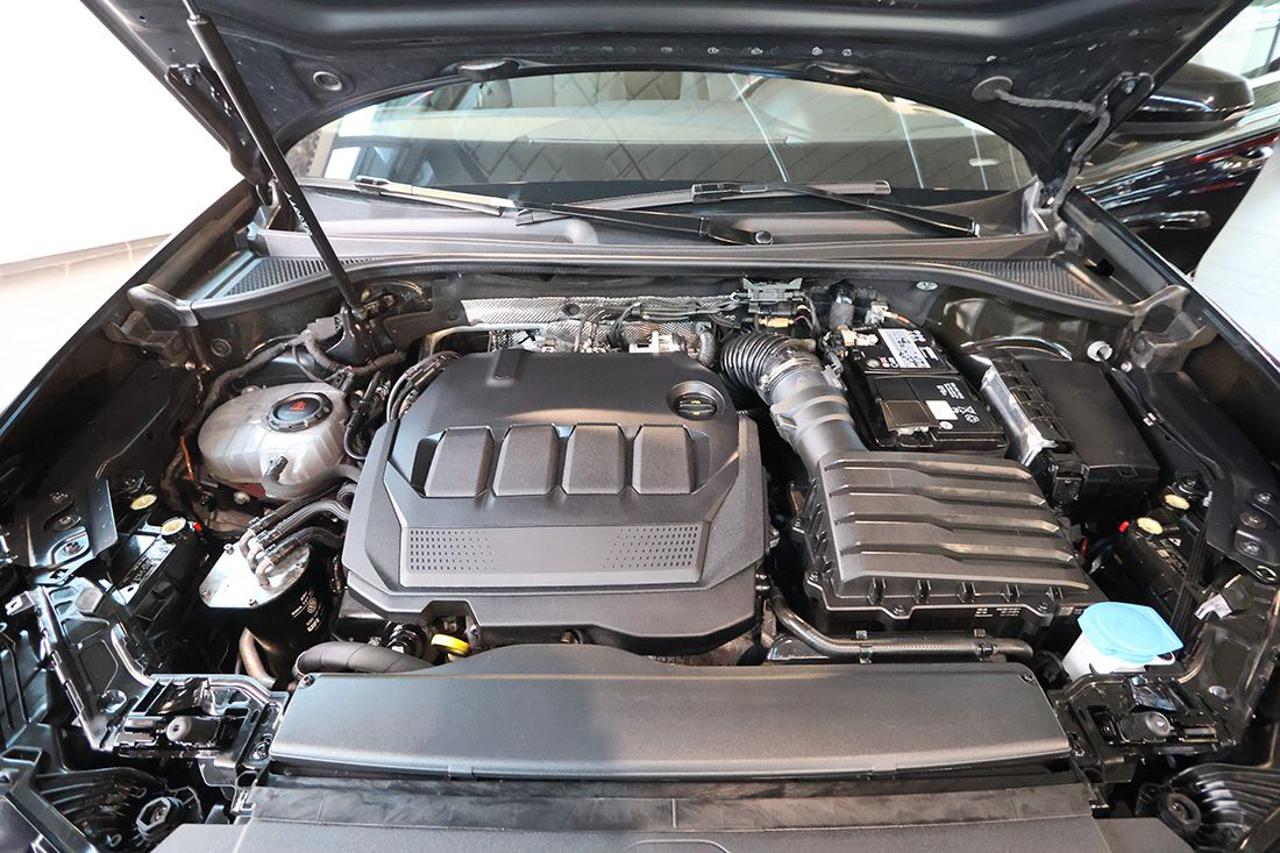 AUDI Q3 40 TDI Quattro S-Tronic S-Line - 11