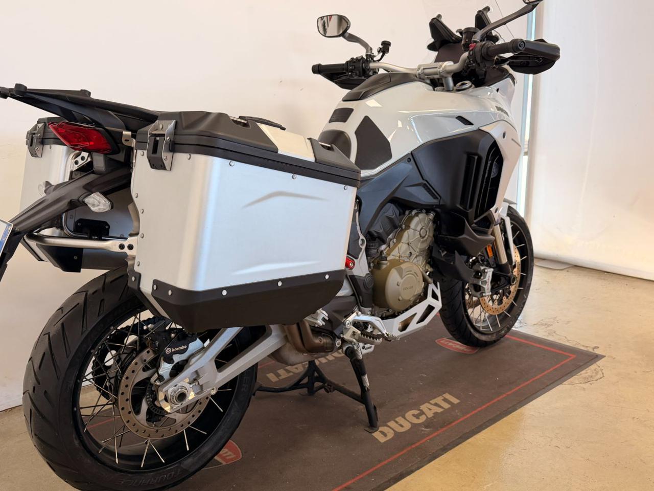 DUCATI Multistrada V4 S TRAVEL&RADAR SPOKED WHEELS - 6