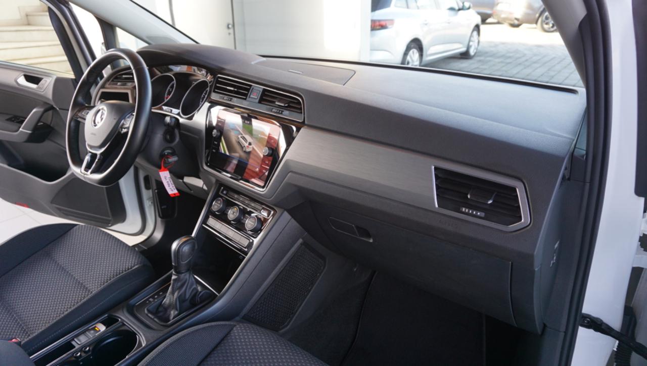 VOLKSWAGEN Touran 1.5 TSI EVO DSG Business BlueMotion Technology - 38