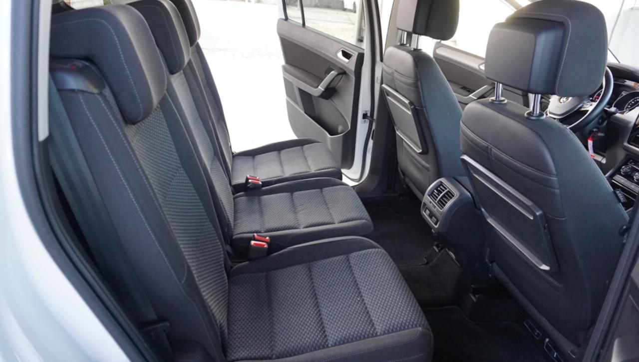 VOLKSWAGEN Touran 1.5 TSI EVO DSG Business BlueMotion Technology - 35