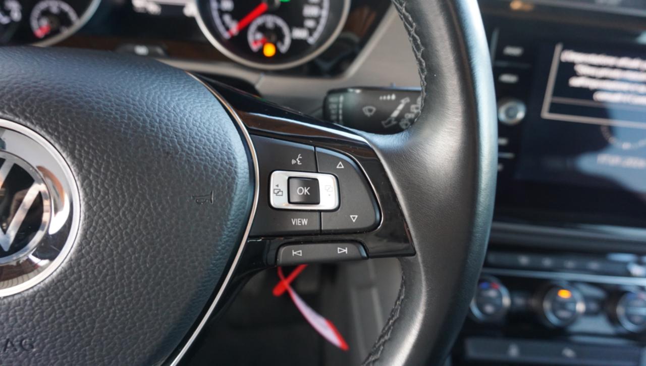 VOLKSWAGEN Touran 1.5 TSI EVO DSG Business BlueMotion Technology - 20