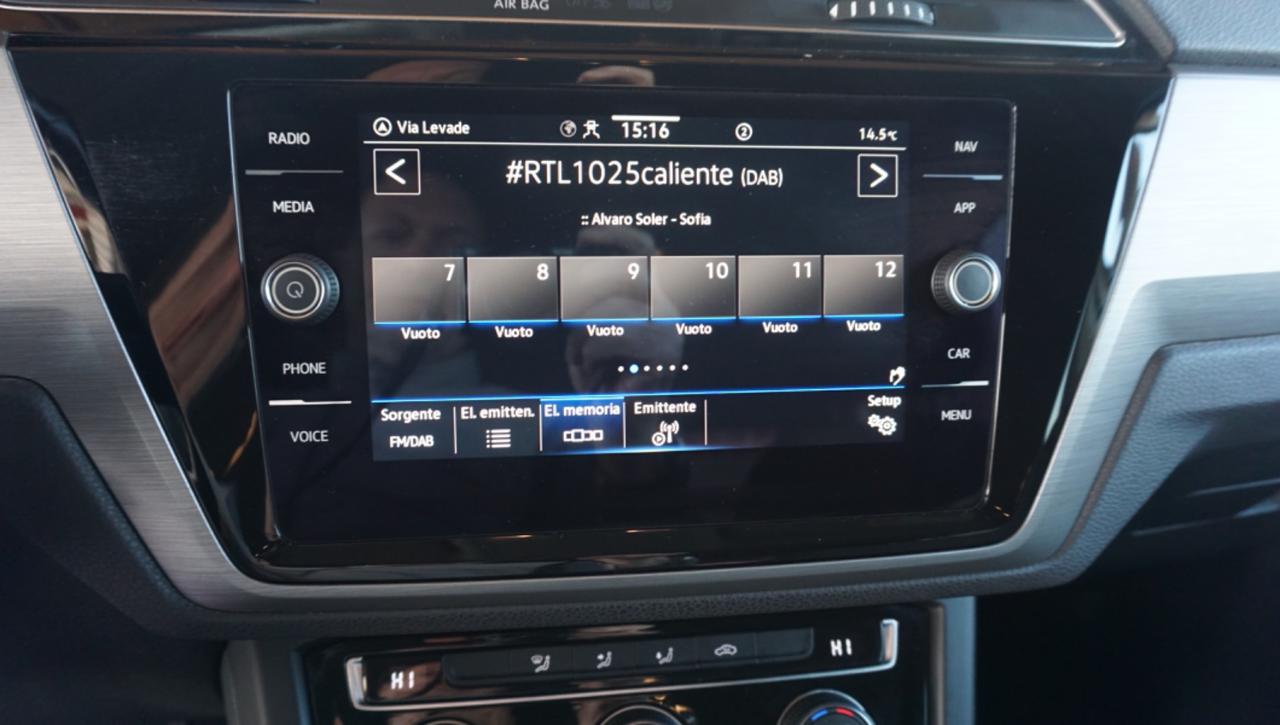 VOLKSWAGEN Touran 1.5 TSI EVO DSG Business BlueMotion Technology - 22