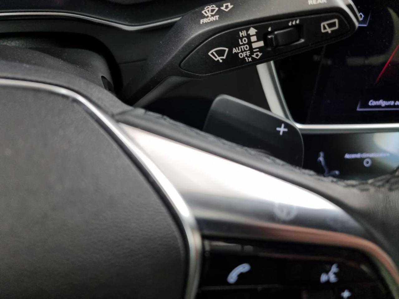 AUDI A6 Avant 40 2.0 TDI quattro ultra S tronic S line edi - 35