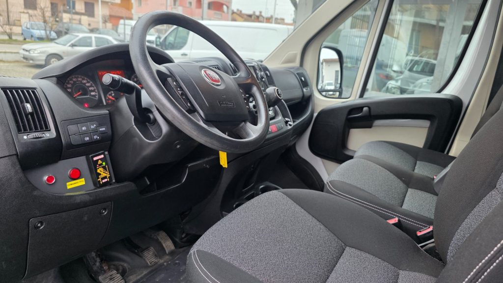 FIAT Ducato MAXI 35 2.3 Mjet 130CV Cabinato GRU Fassi 7posti - 8