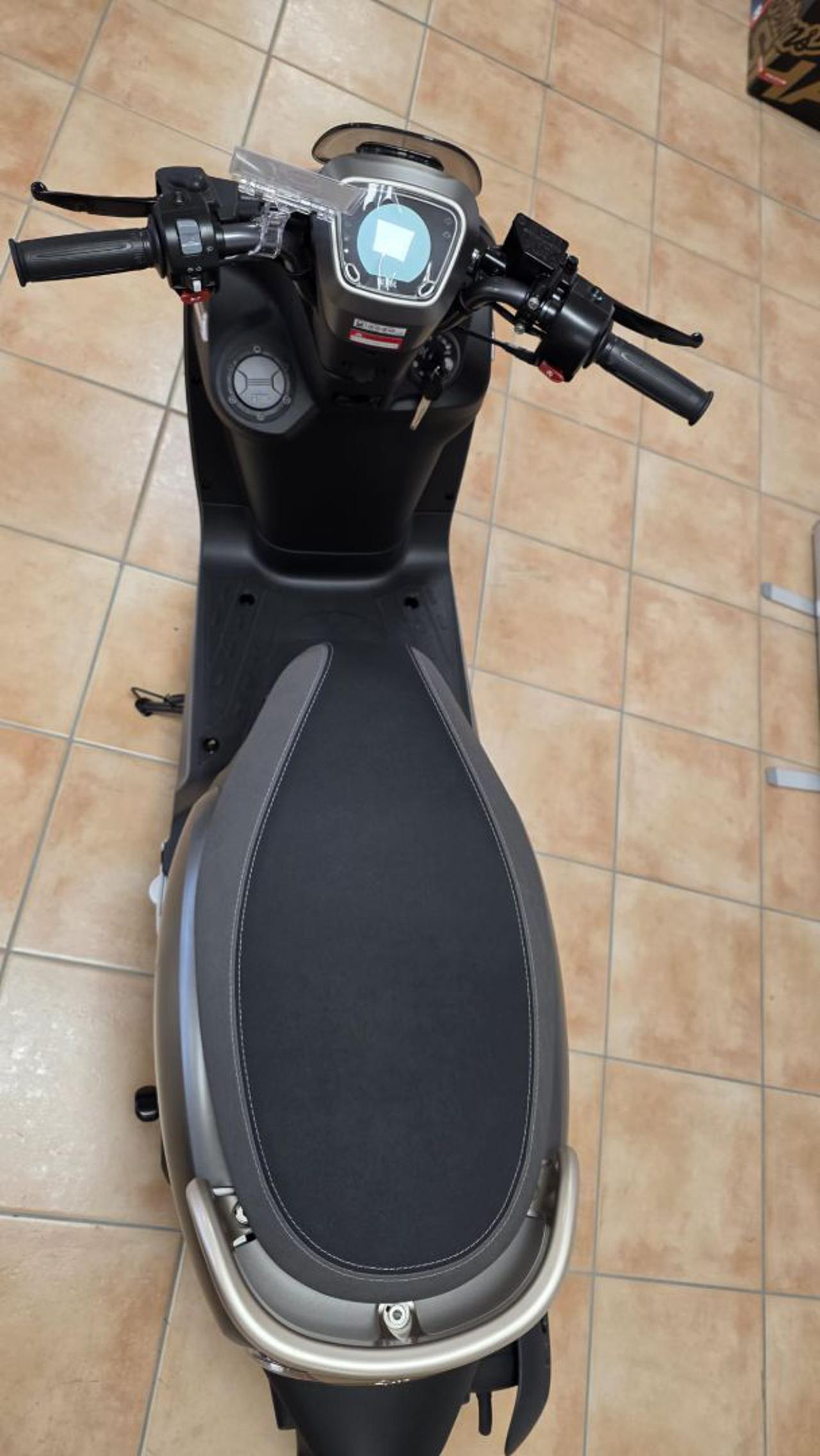 SYM CLBCU 125 Colibrì 2026 - 4