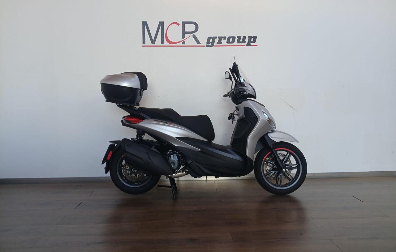 PIAGGIO Beverly 400 S ABS - 4