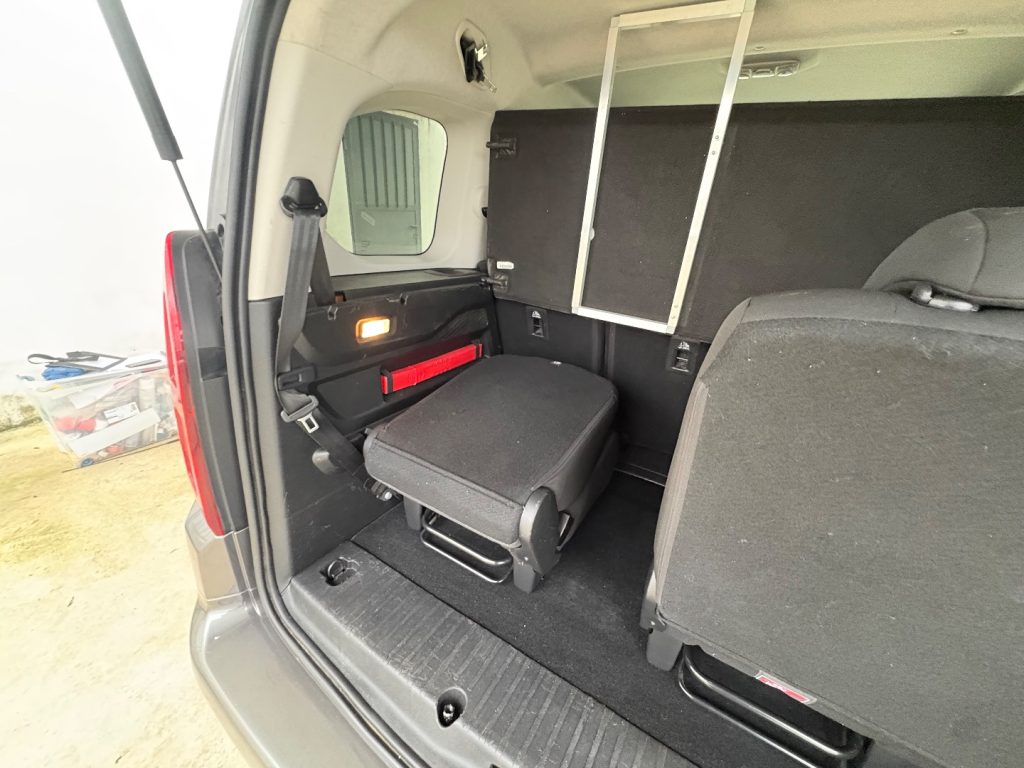 TOYOTA Proace City 1.5D 100 CV 7 POSTI EURO 6-DTEMP 7 DIESEL Lounge - 48