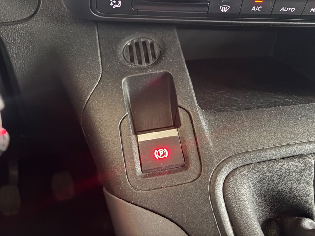 TOYOTA Proace City 1.5D 100 CV 7 POSTI EURO 6-DTEMP 7 DIESEL Lounge - 64