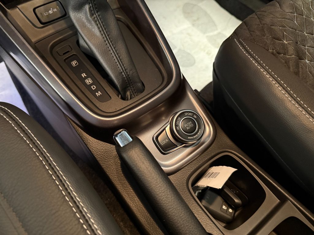 SUZUKI Vitara 1.4 Hybrid 4WD Aut. AllGrip Starview LED Navi PANO - 9