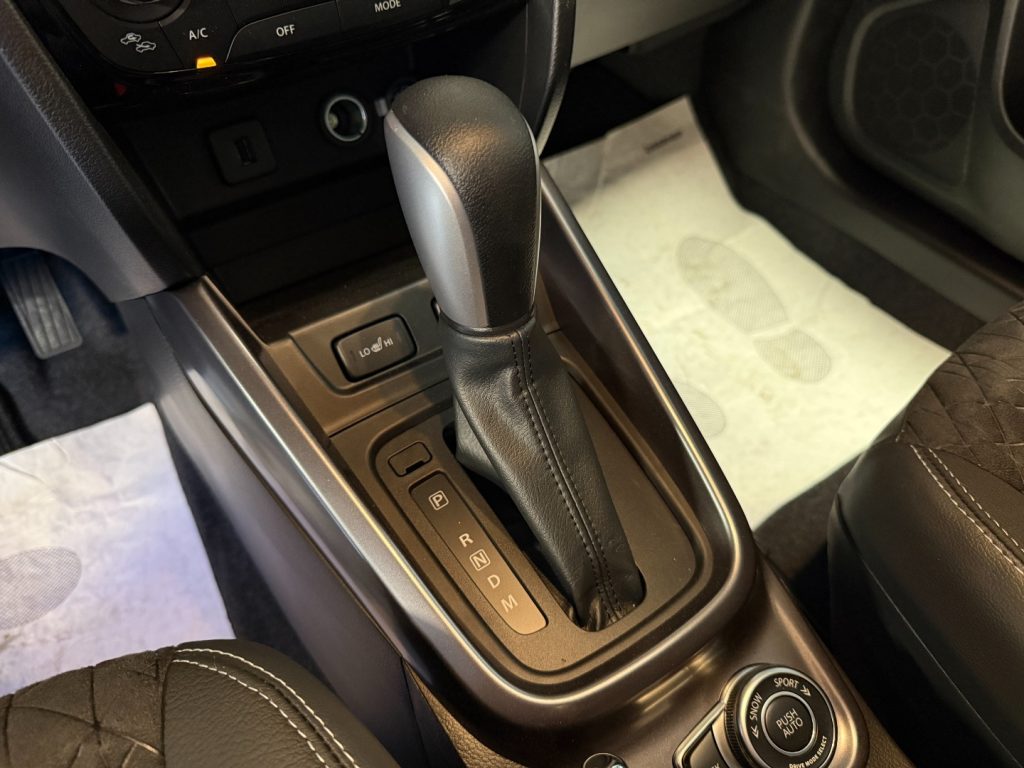 SUZUKI Vitara 1.4 Hybrid 4WD Aut. AllGrip Starview LED Navi PANO - 10