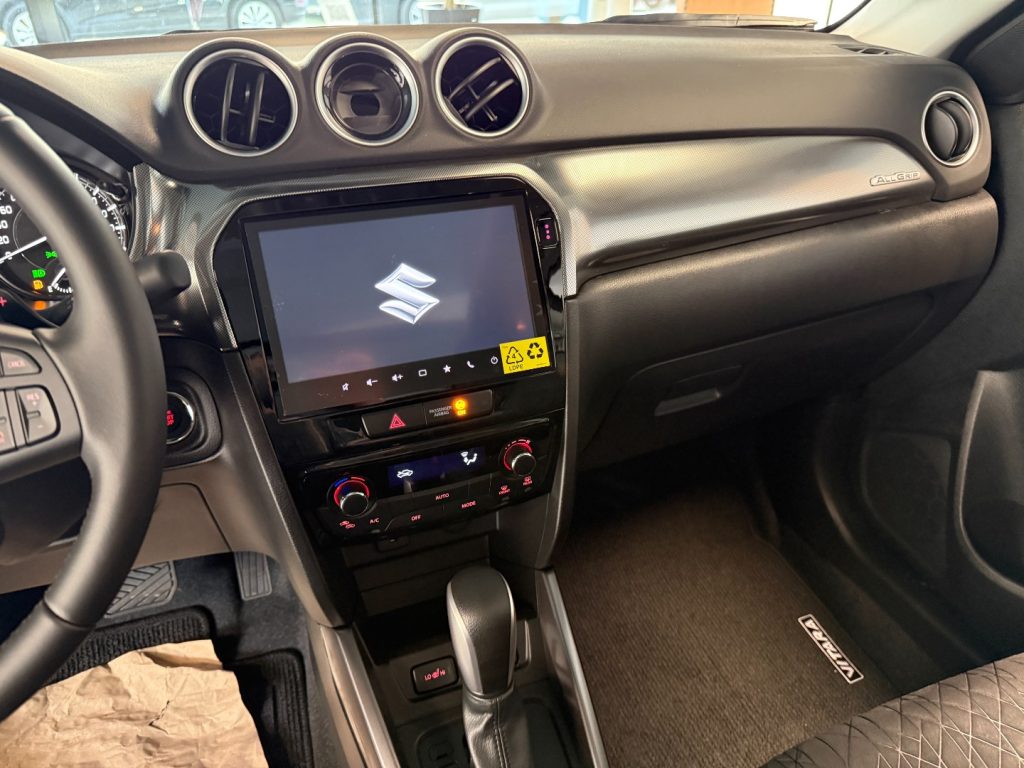 SUZUKI Vitara 1.4 Hybrid 4WD Aut. AllGrip Starview LED Navi PANO - 18