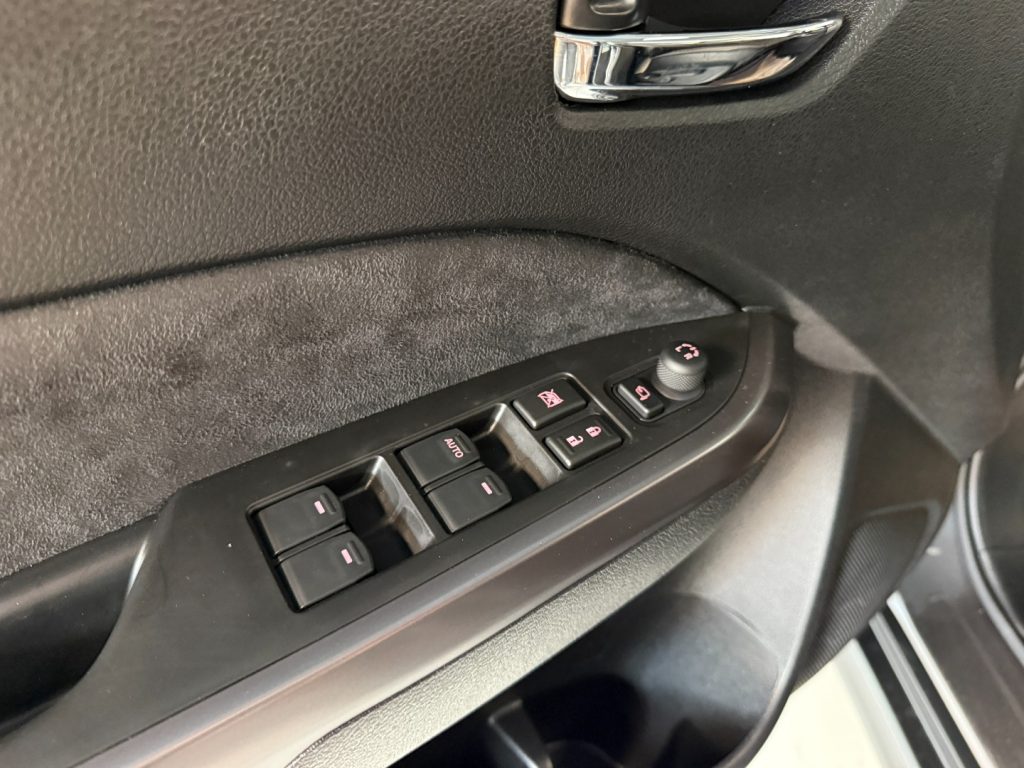 SUZUKI Vitara 1.4 Hybrid 4WD Aut. AllGrip Starview LED Navi PANO - 19